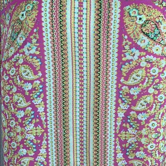 Rose & Olive sleeveless paisley / floral print top - Picture 4 of 6